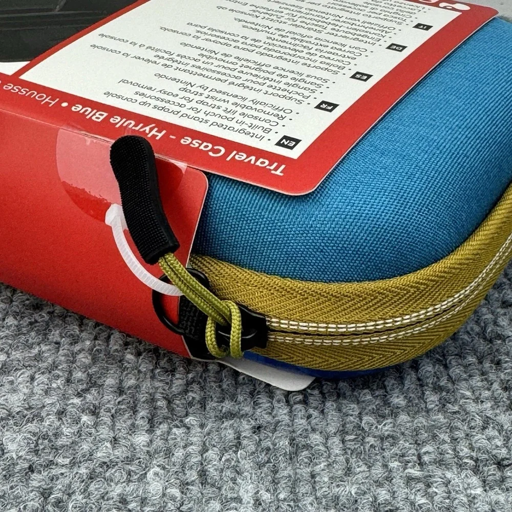 Nintendo Switch Game Travel Case Legend‎ of Zelda With Strap Hyrule Blue PDP New
